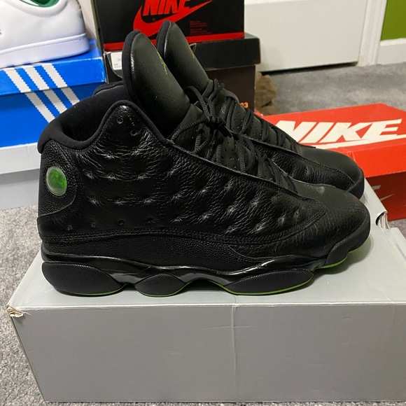 Jordan 13 - Picture 3 of 3